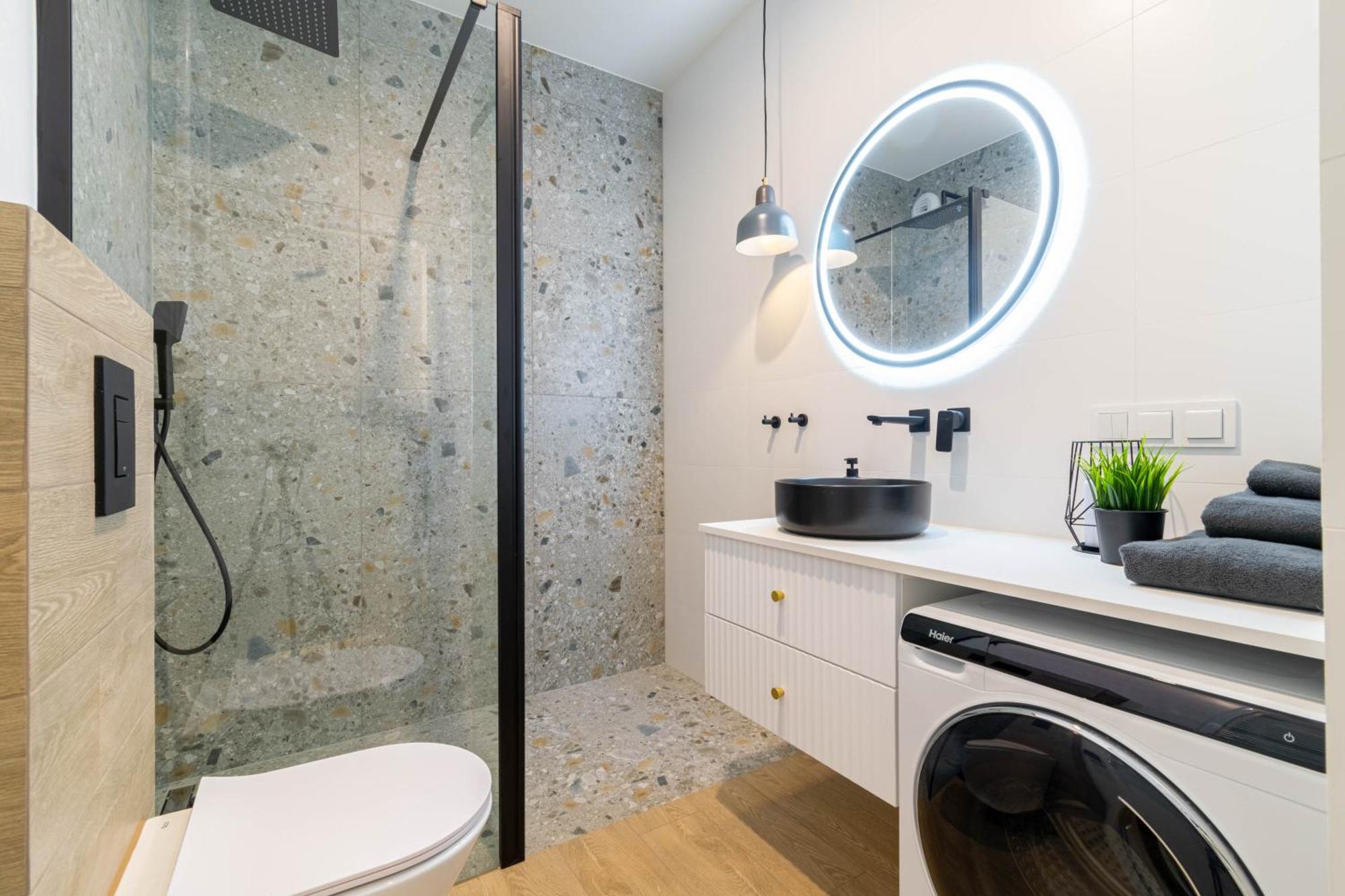 קטוביץ Blue Apartment Ceglana - Free Parking - Self Check-In מראה חיצוני תמונה